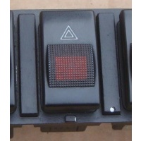 кнопка аварийной сигнализации AUDI A8 (D2) 1994-2003 AUDI A8 (D2) 1994-2003 1996 4D0941509,