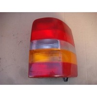 фонарь JEEP GRAND CHEROKEE (ZJ) 1993-1998 JEEP GRAND CHEROKEE (ZJ) 1993-1998 1995 333-1914R, Совместимые OEM номера 333-1914L-US