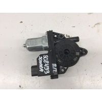 Моторчик стеклоподъемника передний правый Hyundai Sonata VII 2014-2019 82460C1010