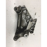 Кронштейн двигателя передний Volkswagen Passat B8 2014- 04L199207