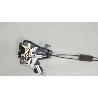 Замок двери зад. левая Toyota Sequoia 2000-2008 2004 690600C010