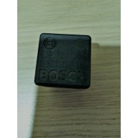 0332209151 реле bosch