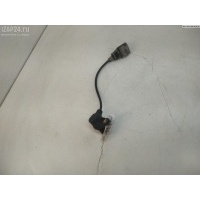 Датчик положения коленвала Skoda Octavia mk1 (A4) 2002 06A906433L