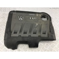 Накладка декоративная на двигатель Volkswagen Passat B7 2010 03L103925R