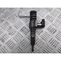 Форсунка топливная Volkswagen Passat B6 2006 03G130073M
