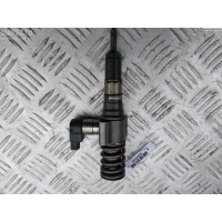 Форсунка топливная Volkswagen Passat B6 2006 03G130073M