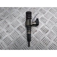 Форсунка топливная Volkswagen Passat B6 2006 03G130073M