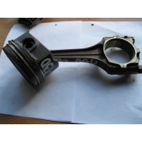 Поршень с шатуном Skoda Octavia (A4 1U-) 2000-2011 06A107065J