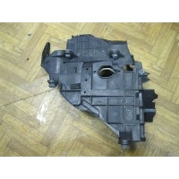 Кронштейн фар левый VW Touareg 2002-2010 7L6941613C