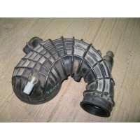 Патрубок воздушного фильтра Audi 100 /200 (44) 1983-1991 034133357P
