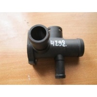 Фланец VW Passat (B3) 1988-1993 037121133C