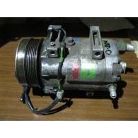 Компрессор системы кондиционирования Audi A8 1994-1998 077260803AC