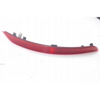Отблеск бампера правый 8w9945106a audi a4 b9