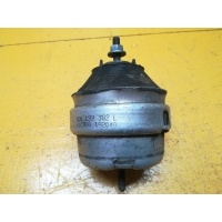 Подушка крепления двигателя Volkswagen Passat B5 (1996-2000) 1998 8D0199382l