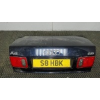 Крышка (дверь) багажника Audi A8 (D2) 1994-1999 1998 4D0827023N