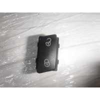 Кнопка центрального замка Volkswagen Caddy 3 2K 1T0962125B