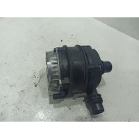 Помпа (насос водяной) Mercedes W176 A A0005002686