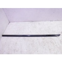 Молдинг стекла двери передней левой Mercedes W205 C A2057204510