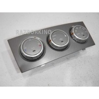 Блок управления климат контролем Subaru Forester 2 SG 2002-2008 72311SA081
