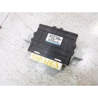Блок управления раздаточной коробкой Mitsubishi Montero 4 V80 V90 2006- 8631A356
