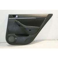 Обшивка двери задней правой Toyota Avensis 2 T250 6701005140B0