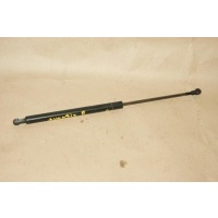 Амортизатор двери багажника Toyota Avensis 2 T250 6895009150