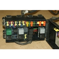 Блок предохранителей Ford Focus 1 1126245