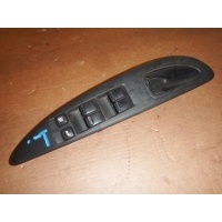 Блок управления стеклоподъемниками Nissan Primera P12E 25401AV640