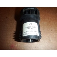 Датчик температуры воздуха Mercedes W201 C A0008309608