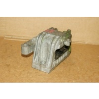 Опора двигателя Seat Altea 5P 1K0199262M