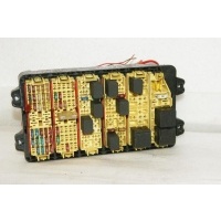 Блок предохранителей Iveco Daily 3 504085258