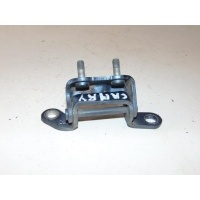 Петля двери задней правой верхняя Toyota Camry XV30 68750AA020