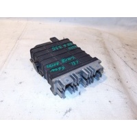 Блок управления двигателем Audi 100 C3 443907403D