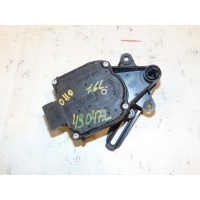 Моторчик заслонки печки Volkswagen Golf 3 1J0907511