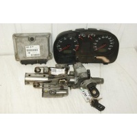 Блок управления двигателем Volkswagen Golf 4 036906014M