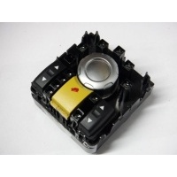 Блок кнопок настройки подвески Land Rover Range Rover Sport 1 L320 YUD501770