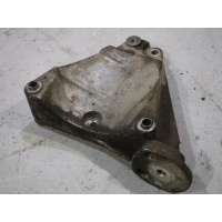 Кронштейн компрессора кондиционера Land Rover Range Rover Sport 1 L320 YLU500250