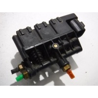 Клапан пневмоподвески Land Rover Range Rover Vogue 3 L322 RVH500050
