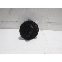 Переключатель света BMW 7 E38 61318352212