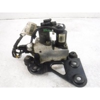Клапан гидроподвески Mercedes W166 ML A1663201358