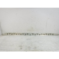 Накладка левой подножки Mercedes X166 GL A1666900575