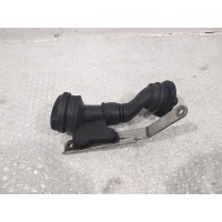Маслозаливная горловина Mercedes W638 Vito V A6010160329