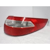 Фонарь задний правый наружный Kia Rio 3 924024X000
