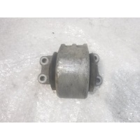 Опора раздаточной коробки Land Rover Discovery 4 IAF500021
