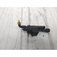 Клапан вакуумный Mercedes C117 CLA A0025407097