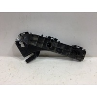 Кронштейн бампера Lexus LX 3 5211660260
