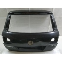 крышка багажника Volkswagen Touareg 2 7p6827025