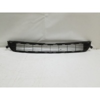 Решетка бампера Toyota Rav4 40 5311242090