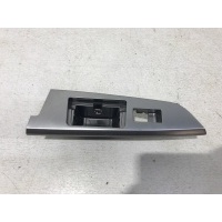 Накладка обшивки двери Toyota Land Cruiser 200 2008- по н.в 74280-60030