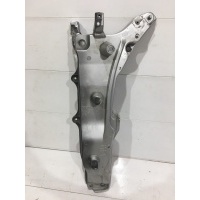 Кронштейн крыла Volvo XC90 2 2015- 31391777